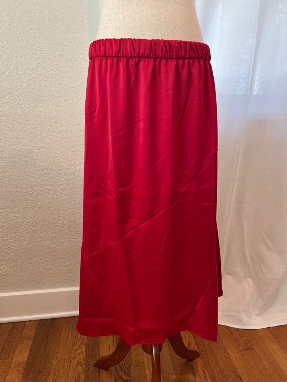 Women's Red Maxi Skirt with Elastic Waist  NWOT